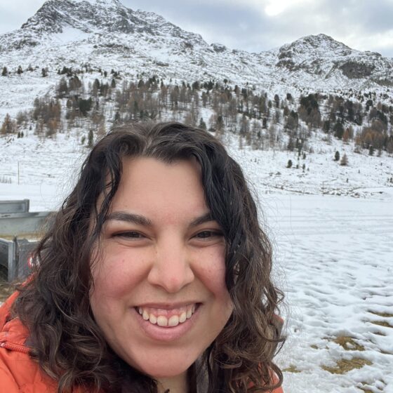 Traveling with friends vs. solo